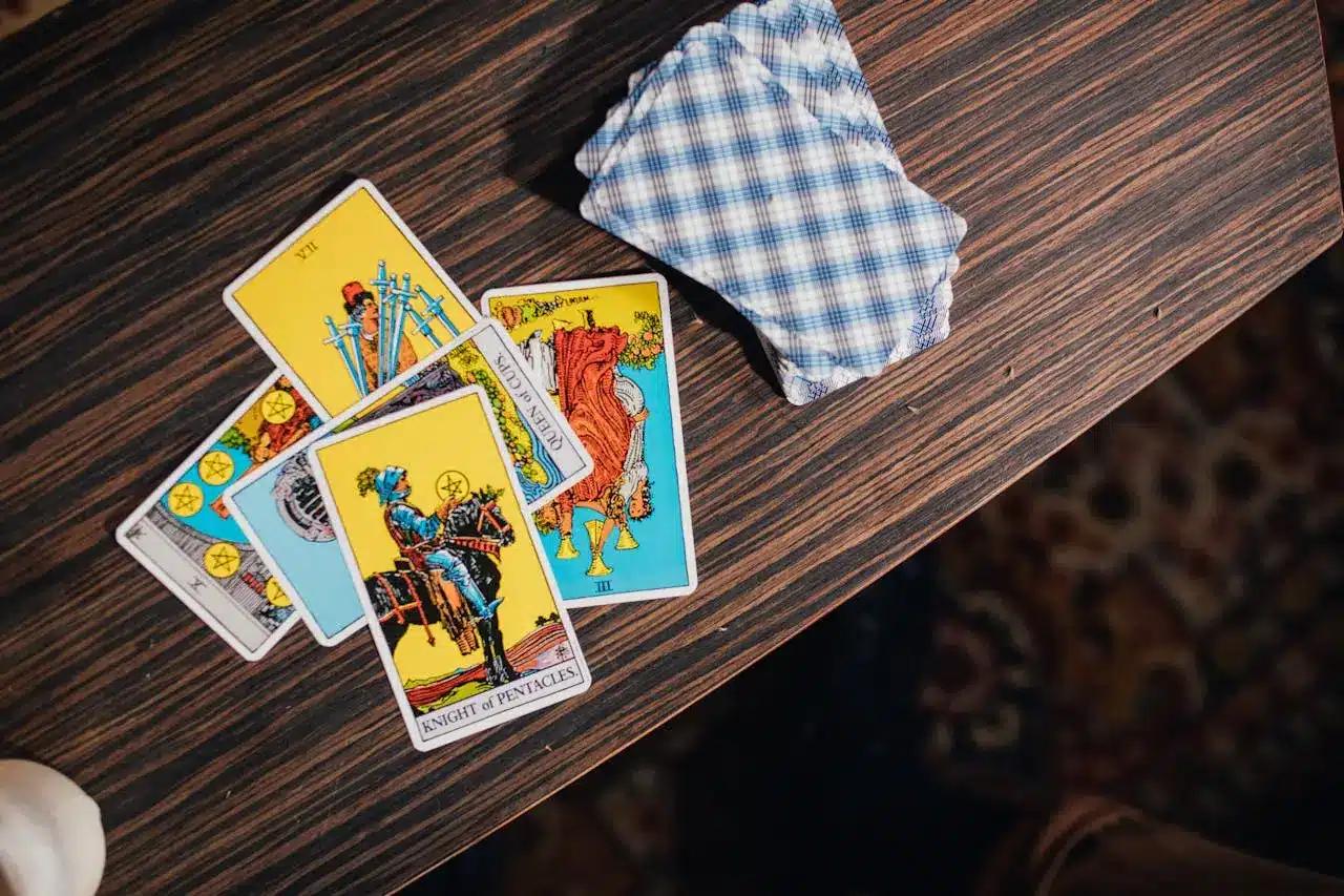 Learn tarot reading